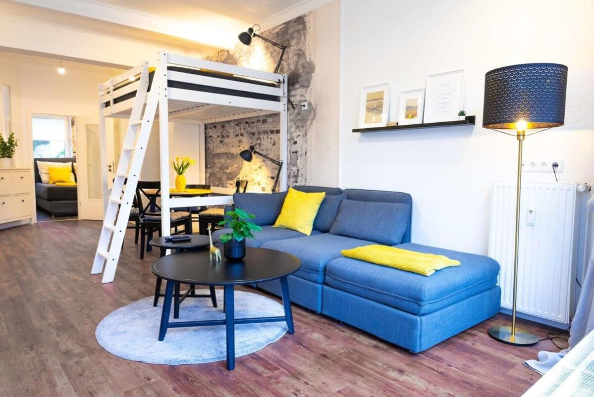 Shabby Chic Apartment In Ideal Location Hamburg Luaran gambar