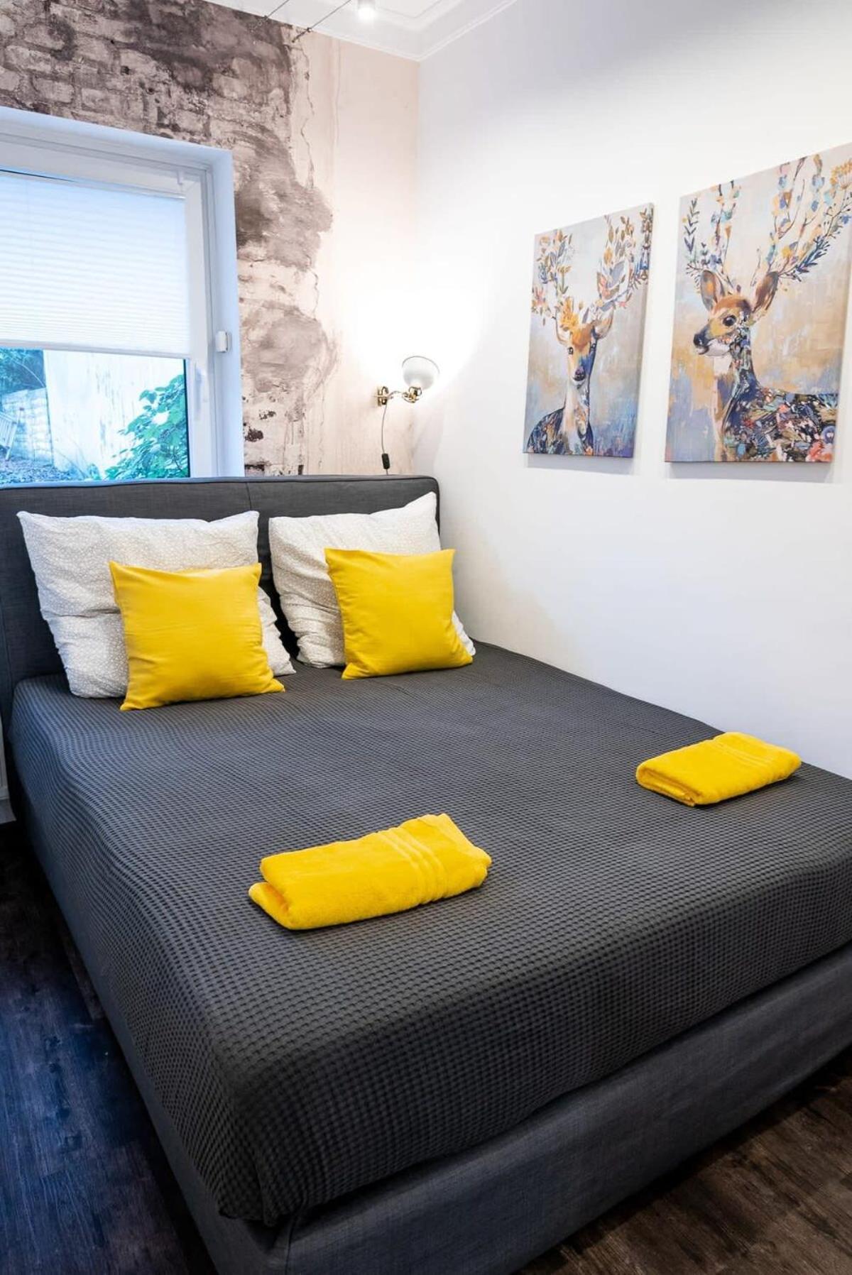 Shabby Chic Apartment In Ideal Location Hamburg Luaran gambar